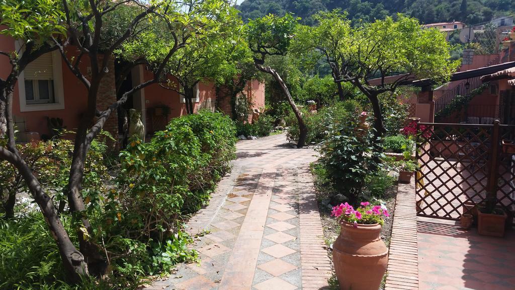 Villa Carmelas Taormina Exterior foto